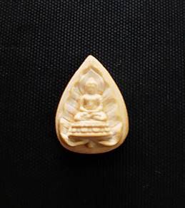 Thai amulets 泰国佛牌