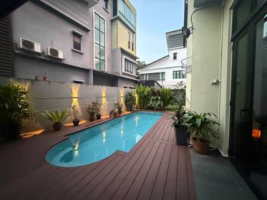 Semi-Detached House For Sale in Rawang,SGR