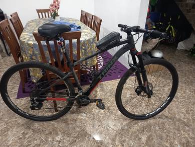 Trink mountain bike. condition 9/10