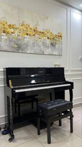 Digital Piano with new bench