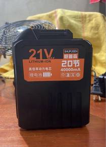 Battery replacement of electrical tools