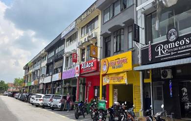 Shop lot For Sale in Shah Alam,SGR