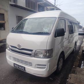 Toyota Hiace 2.5 Window Van 2010