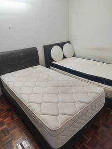 Bed Sigle x 2 wt Mattress 