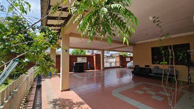 Semi-Detached House For Sale in Ayer Keroh,MLK