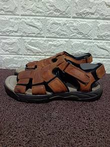 Uk8 Clarks Leather Sandals