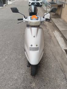 Suzuki V100
