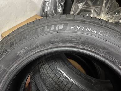 MICHELIN Primacy SUV 235 60 18