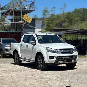 Isuzu D-Max V-CROSS 4x4 in Kota Kinabalu, SBH