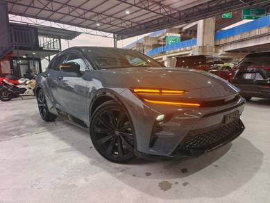 Toyota Crown SPORT Z in Kayu Ara, SGR