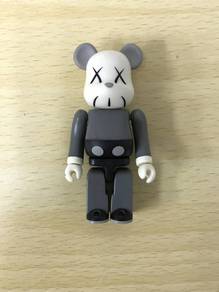 BE@RBRICK KAWS 100% (As-is condition)