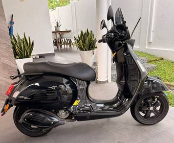 Vespa GTS 300