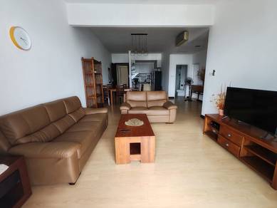 Condominium For Rent in The Peak Vista