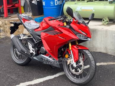 Honda CBR150R
