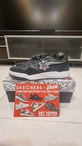 Limited edition Skechers street koopa vexx chenill