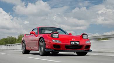 Mazda RX-7 FD3S in Petaling Jaya, SGR
