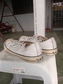 Converse Chuck Taylor All Star Leather