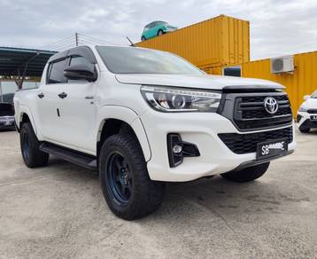 Toyota Hilux BLACK EDITION in Kota Kinabalu, SBH