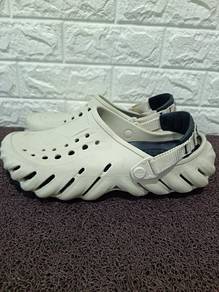 Uk10.5 Crocs Echo Clog