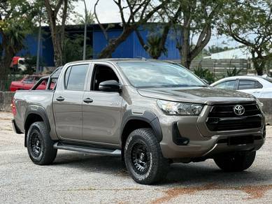 Toyota Hilux E in Sungai Besi, KUL