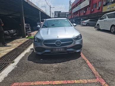 Mercedes Benz C200 200 AVANTGARDE in Cheras, KUL