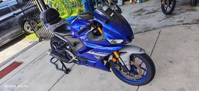 Yamaha R25