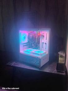 desktop gaming office 