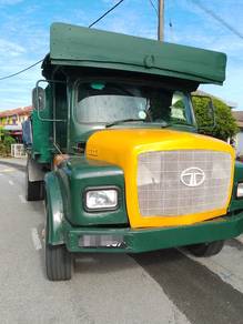 Tipper Lorry (8 tonne)
