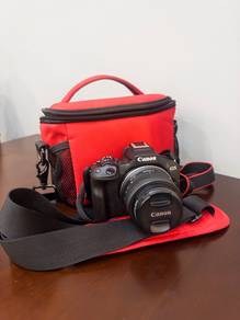 Canon r50