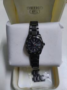Seiko 5 4207-01W0