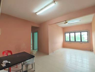 Flat For Sale in Rumah Pangsa Gaya