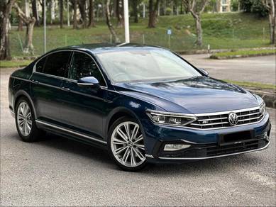 Volkswagen Passat R-LINE in Sungai Besi, KUL