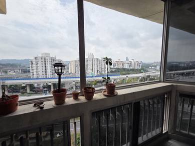 Condominium For Sale in Petaling Indah Condominiums