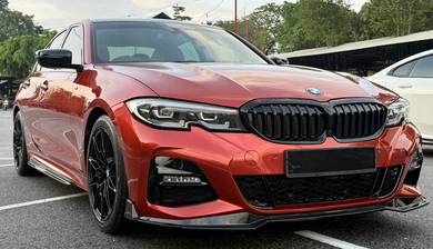 BMW 330i 30i M SPORT in Seri Kembangan, SGR