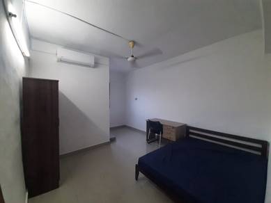 Room in Shah Alam, SGR