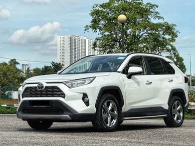 Toyota Rav 4 2.5L in Serdang, SGR