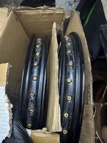 Rim aloy 18