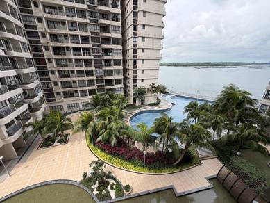 Condominium For Sale in Bay Laurel @ Country Garden Danga Bay