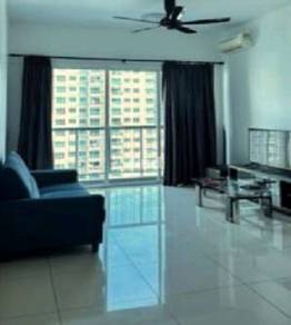 Condominium For Rent in One Imperial