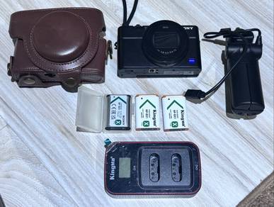 Sony RX100 VII RX100M7 Digital Compact Camera