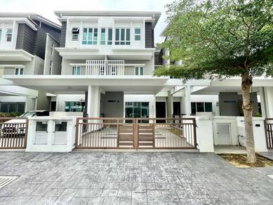 3-storey Terraced House For Sale in Semenyih,SGR