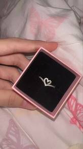Pandora Ring