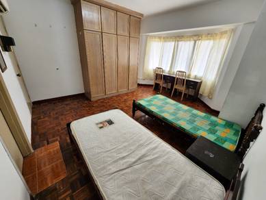Room in Damansara, KUL