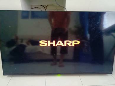 TV Sharp LED 2T-C42FD1X second hand