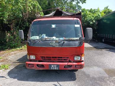 Year 2000 Hicom lorry for sale