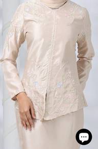 Renaya Kurung