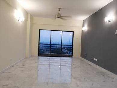 Condominium For Sale in Emerald Hill Condominium