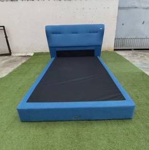 YE98H Katil Queen Divan Bed Frame Fabric Blue