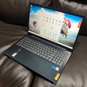 LAPTOP LENOVO IDEAPAD SLIM 3 (i5 12th gen)