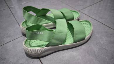 sandal crocs